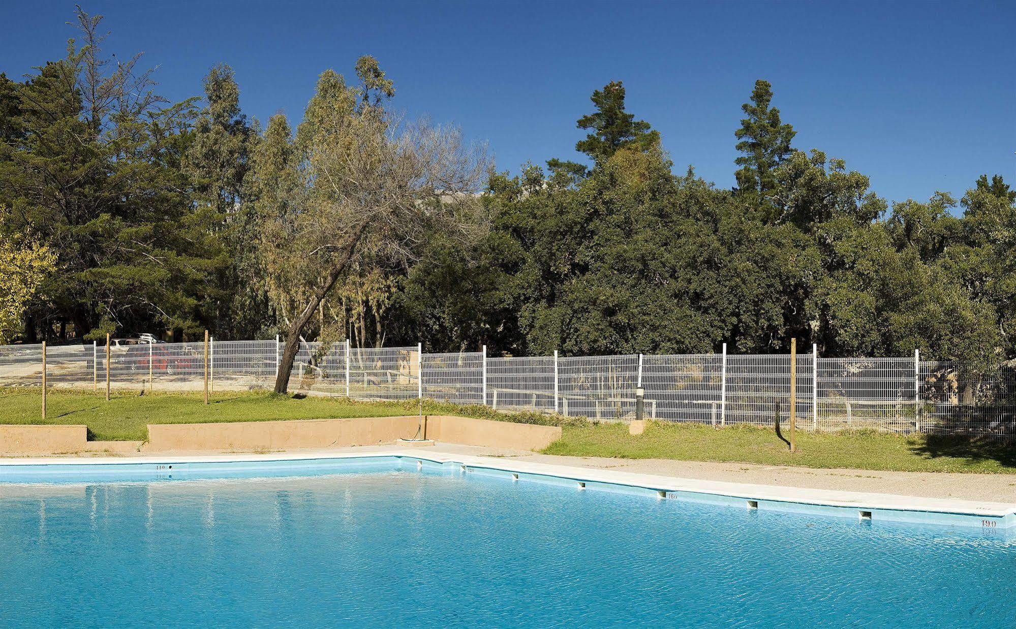 Albergue Inturjoven Cortes De La Frontera Luaran gambar